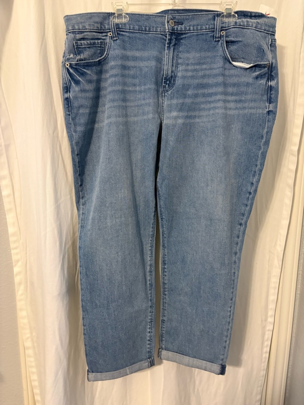 Old Navy Light Blue Cropped Straight-Leg Jeans